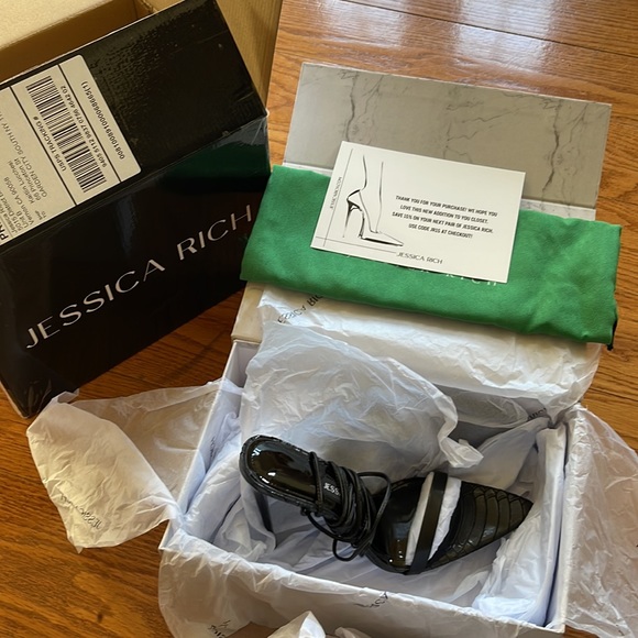 COPY - Black Heels - jessica rich - Picture 4 of 6